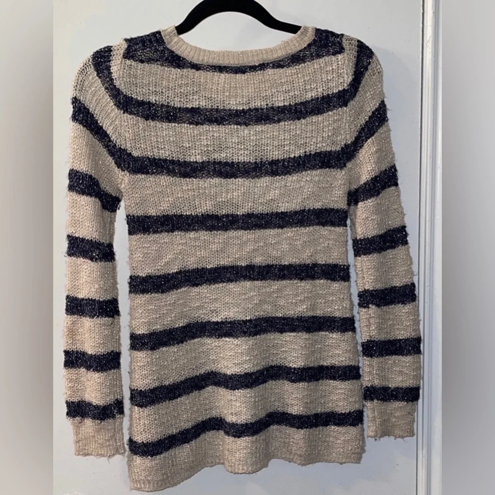 Sweater - Picture 2 of 3